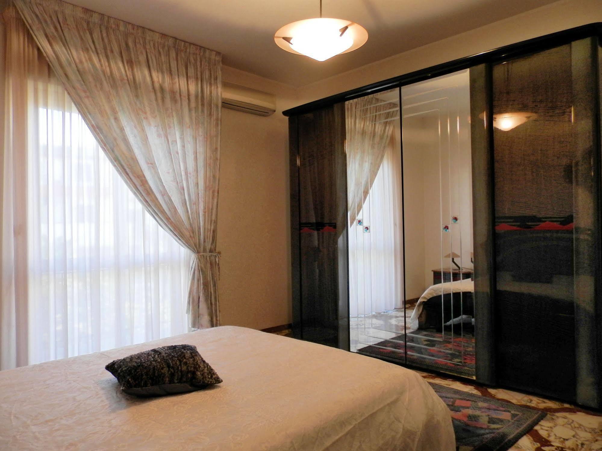 Solarino Il Giardino Delle Calendule B&B מראה חיצוני תמונה