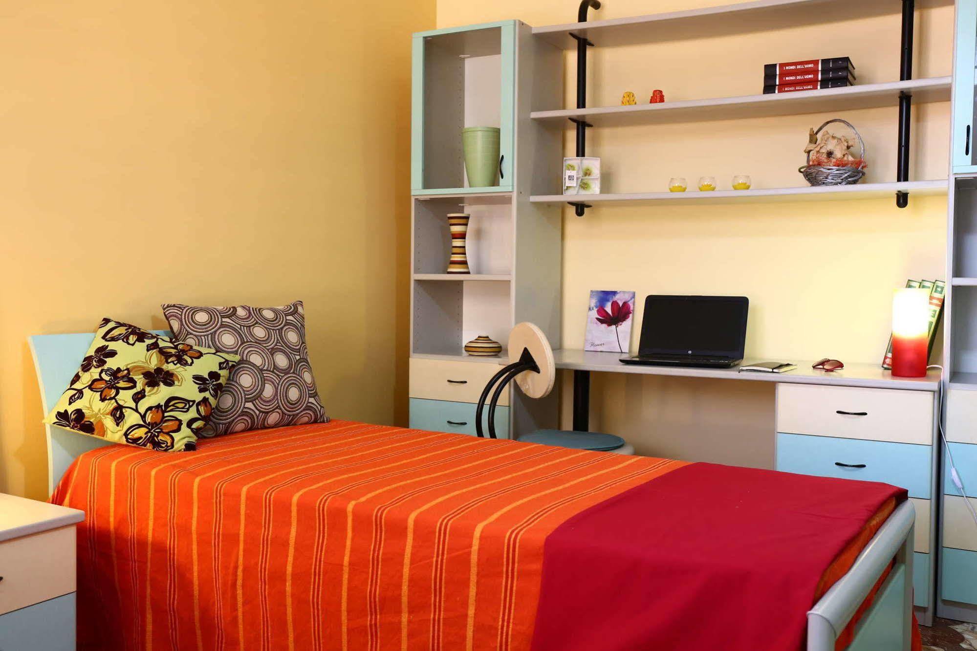 Solarino Il Giardino Delle Calendule B&B מראה חיצוני תמונה